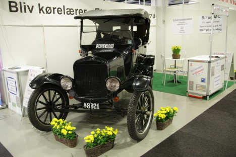 Måske ikke lige det mest tidssvarende køretøj, men et godt blikfang er det.
(Foto: Motorsporten.dk)
